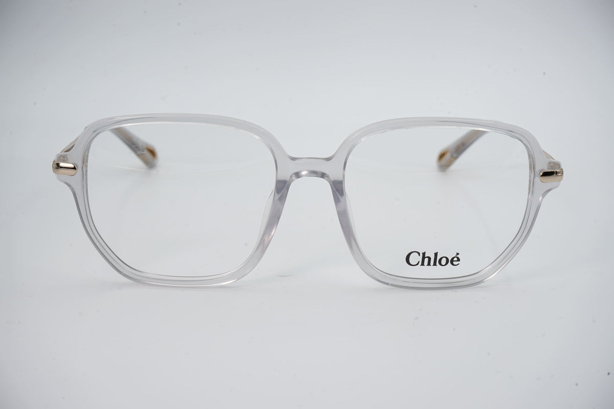 Chloe 0218O 002