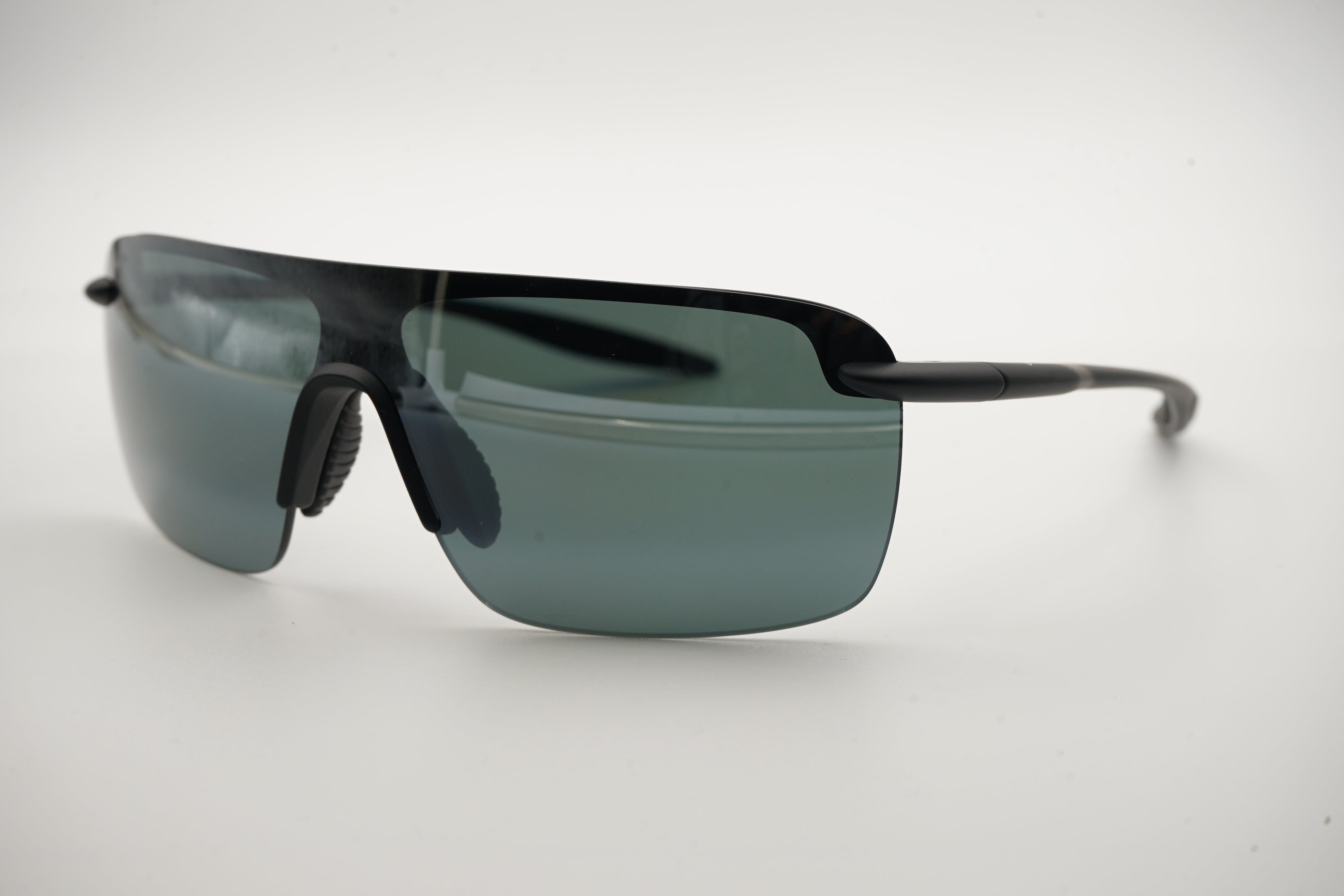 Maui Jim Palulu サングラス Maui Jim Palulu Matte Black – Unisex Sports Sunglasses – JP OPTICA