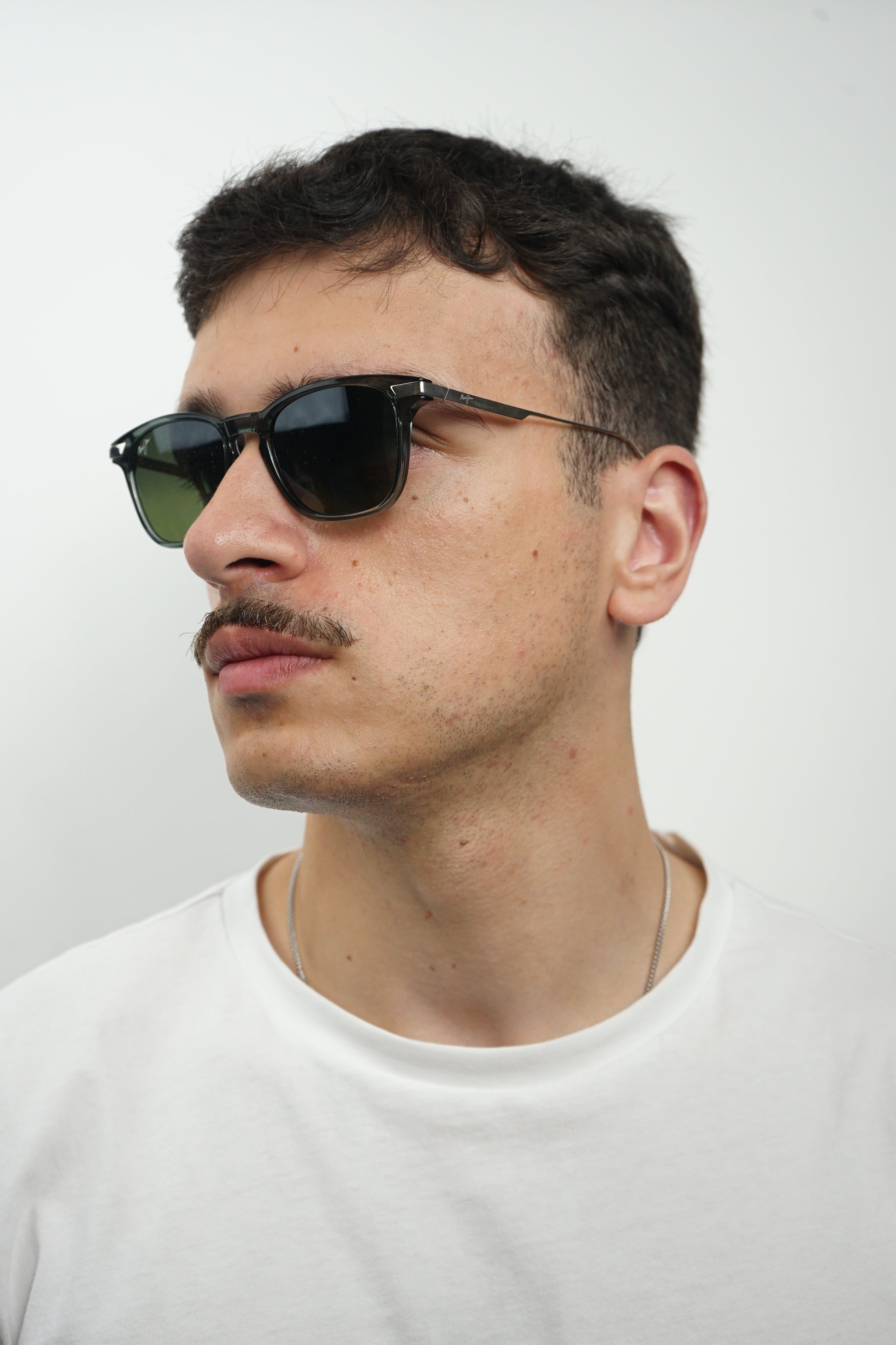 Maui Jim Manaolana Shiny Trans Grey w/Silver – Unisex