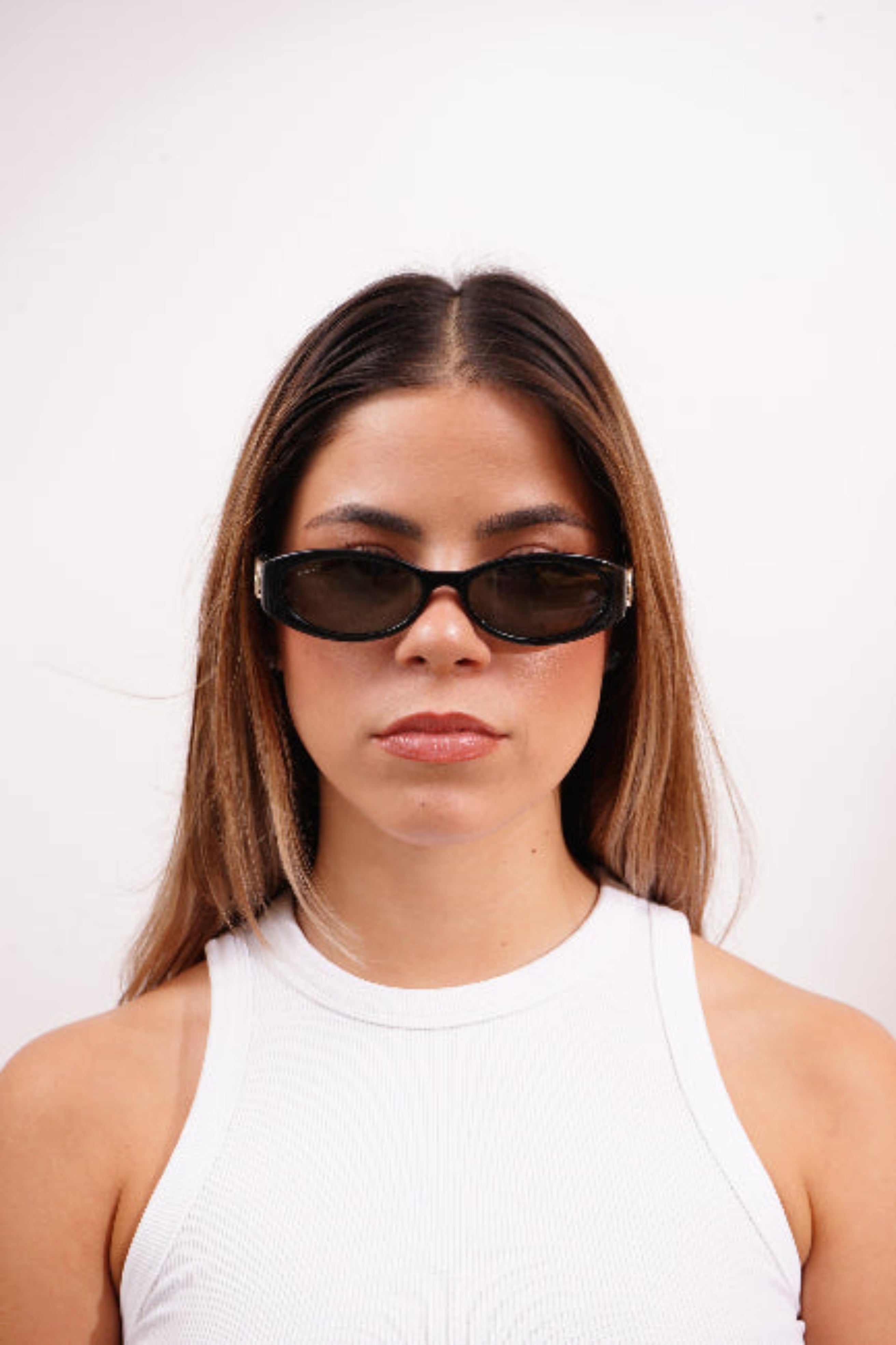 Gucci GG 1660S 001 – Black and Gold Oval Sunglasses – JP OPTICA