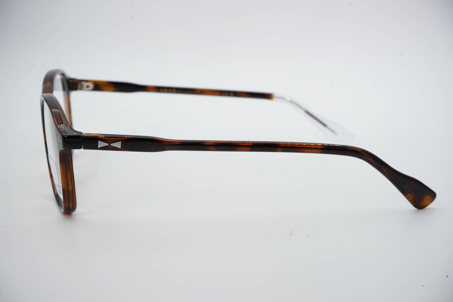 Esnobe Milano "Pagoda" SNV243 C03