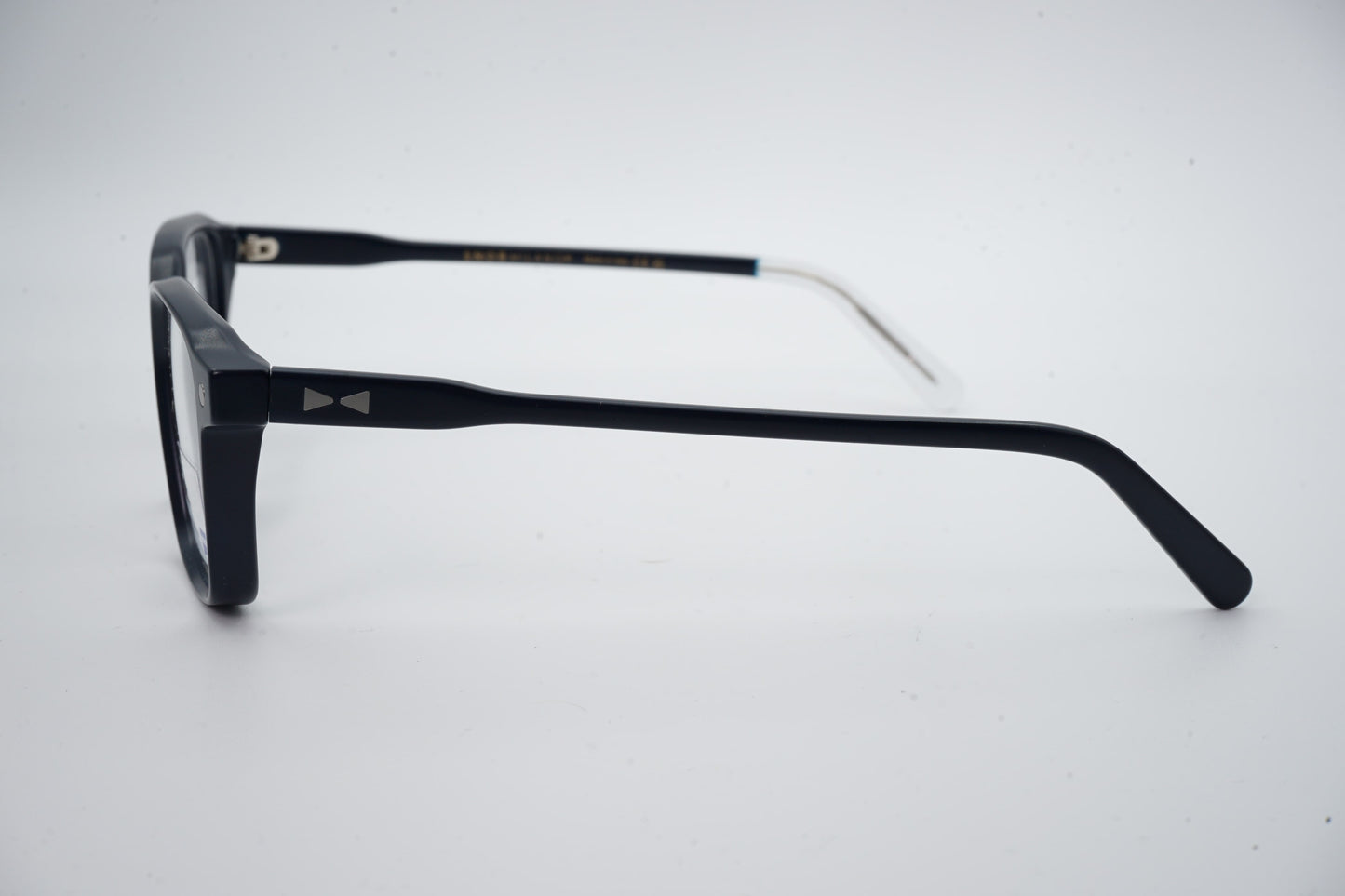 Snob Milano "Ribot" SNV216 C03